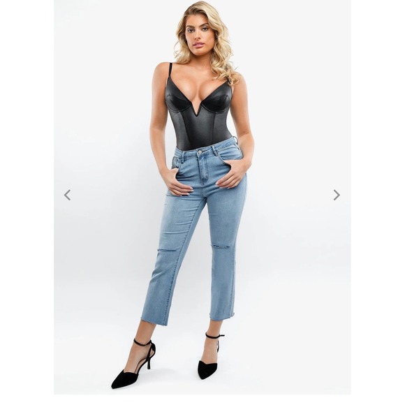 Popilush Tops - NWT Popilush Faux Leather Plunging
V Sculpting Corset Bodysuit‎ Black XXL $88